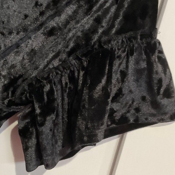 Caution To The Wind Black Velvet Short Sleeve Top - Picture 6 of 7